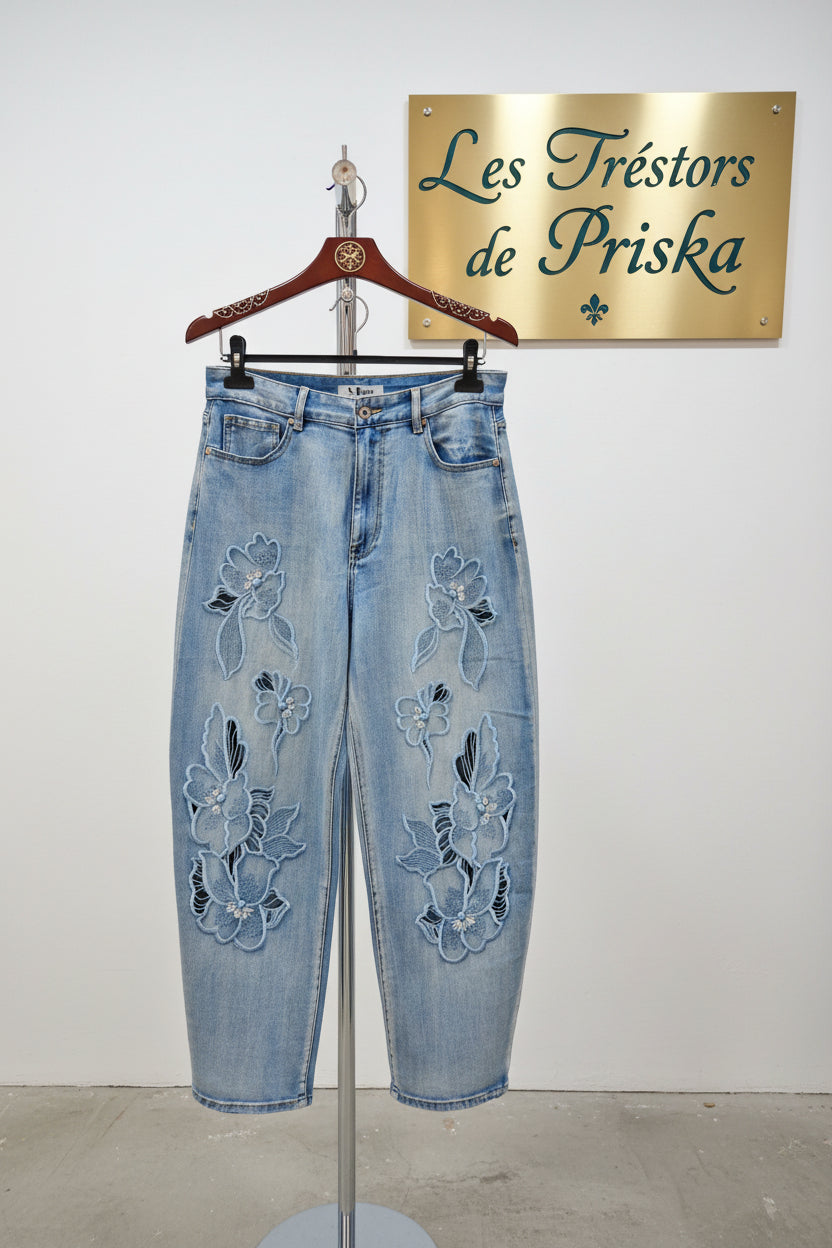 jean sexy woman