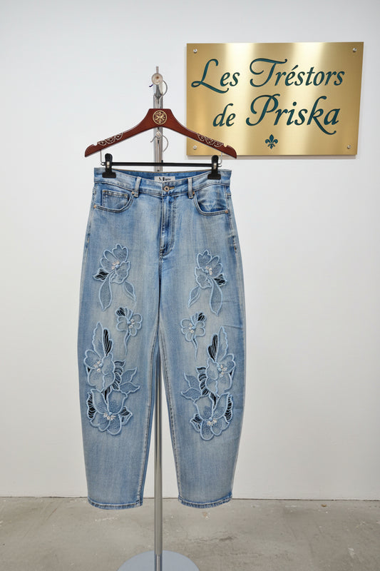 jean sexy woman